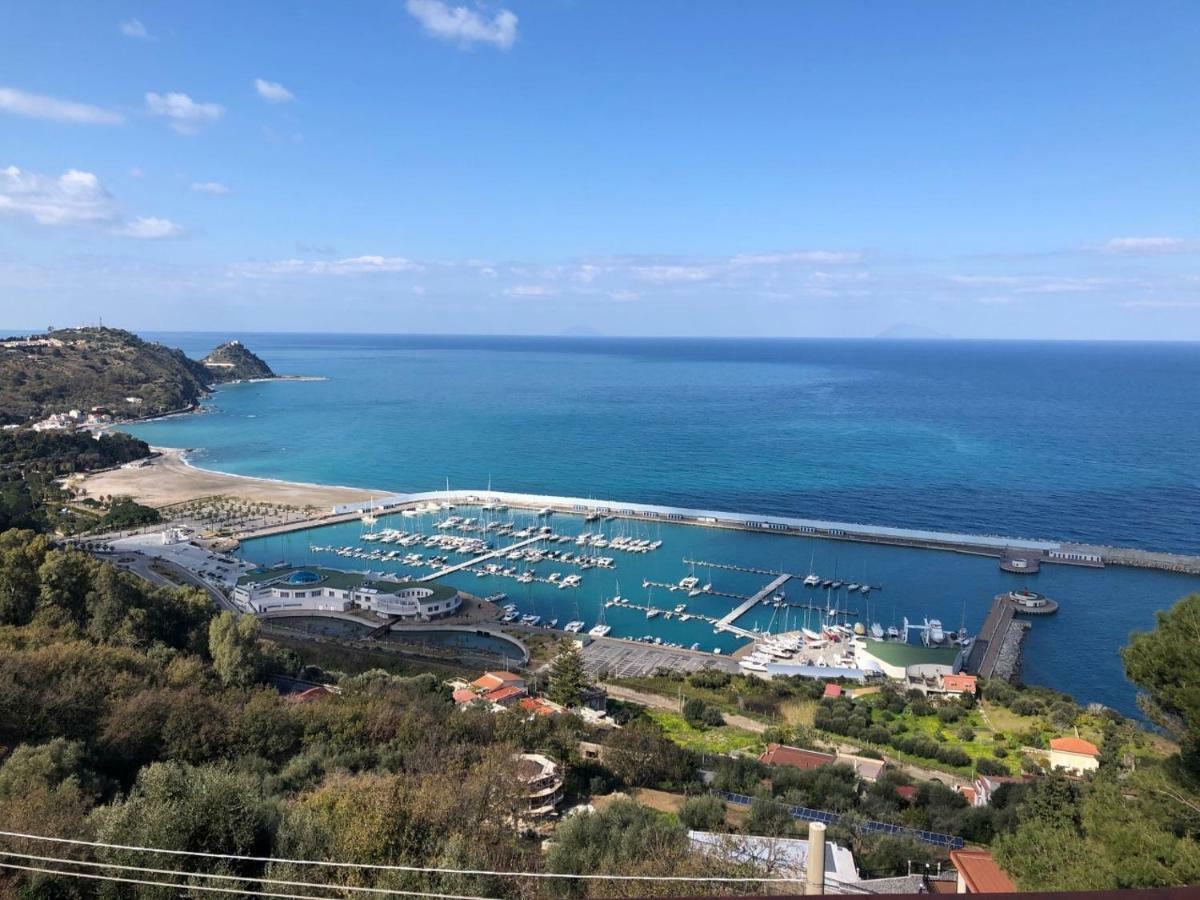 Appartamento Vista Mare Capo dʼOrlando Buitenkant foto